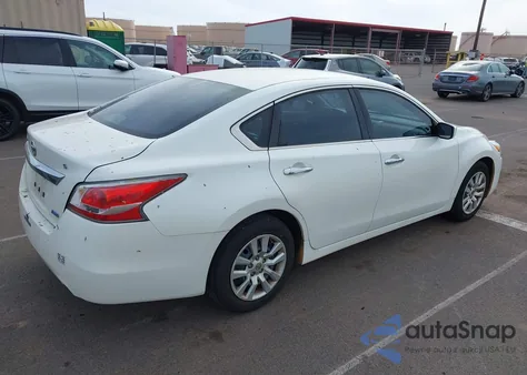 2014 Nissan Altima 2.5/2.5 S/2.5 Sl/2.5 Sv из США, поврежденный, VIN 1N4AL3AP2EC196267